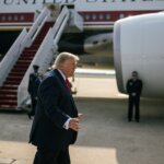 Donald Trump rozmawia z dziennikarzami w lipcu 2026 roku