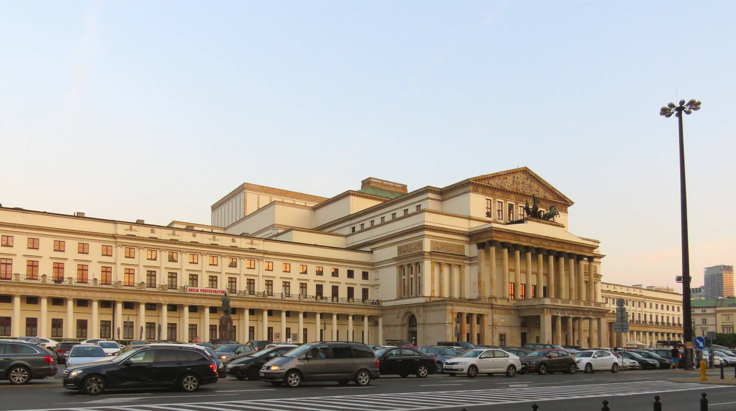 Teatr Wielki – Opera Narodowa w Warszawie, gdzie odbędą się specjalne pokazy filmu „Lalka”