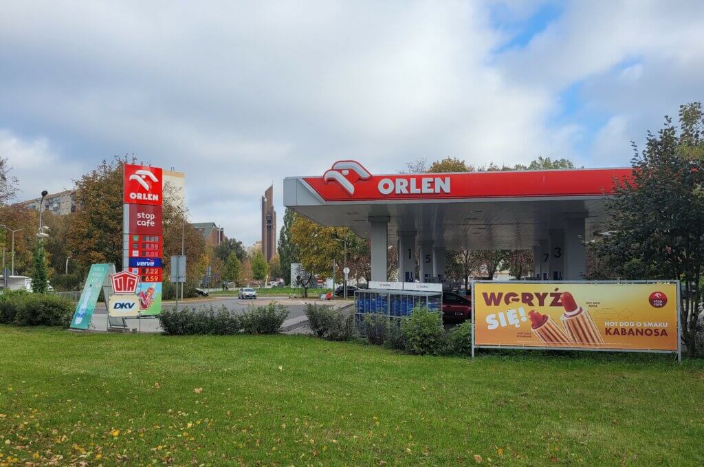Stacja paliw Orlen w Warszawie