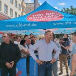 Ulrich Siegmund podczas kampanii wyborczej AfD w Magdeburgu przed wyborami w Saksonii-Anhalt w 2026 roku
