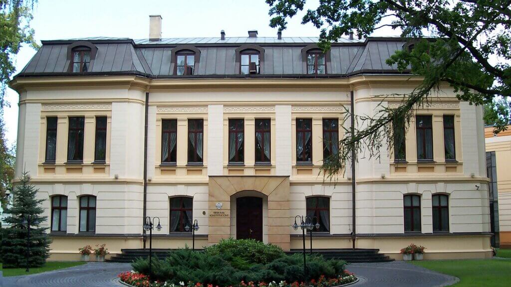 Siedziba Trybunału Konstytucyjnego przy al. Szucha w Warszawie